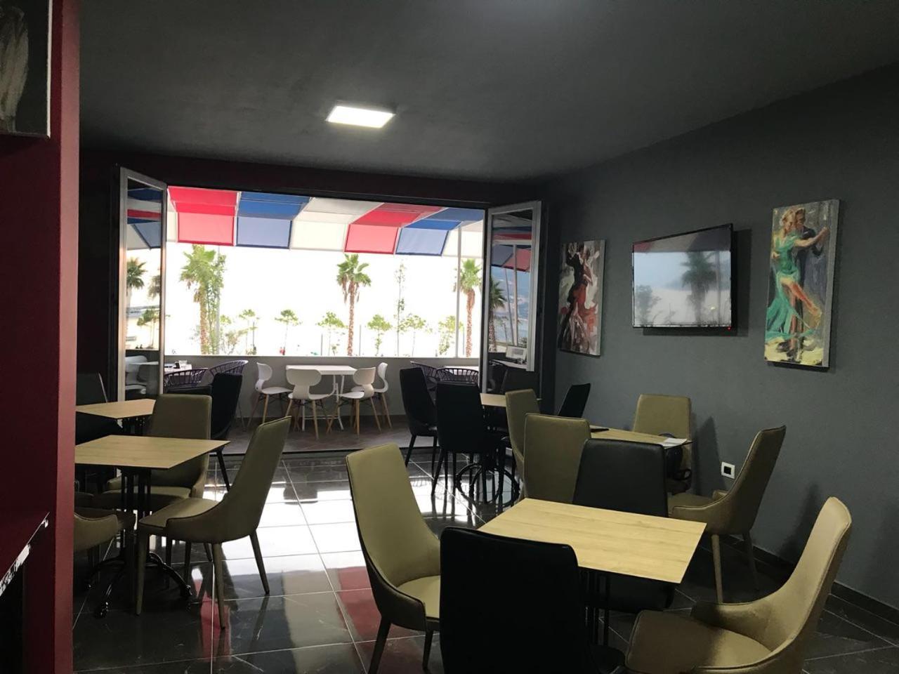 Hotel Pirro Влёра Экстерьер фото